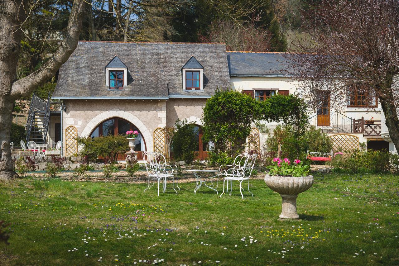 Le Manoir De La Baldette Bed and Breakfast Gennes-Val-de-Loire Buitenkant foto